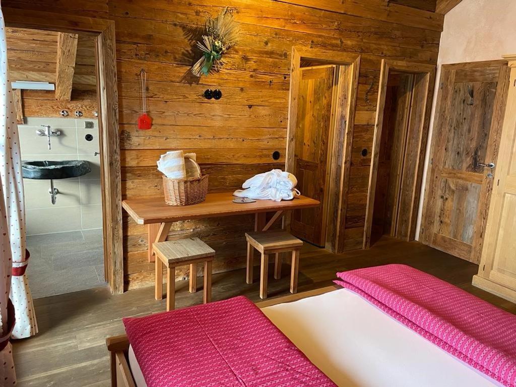 Glinzhof Mountain Natur Resort Agriturismo Сан-Кандидо Экстерьер фото