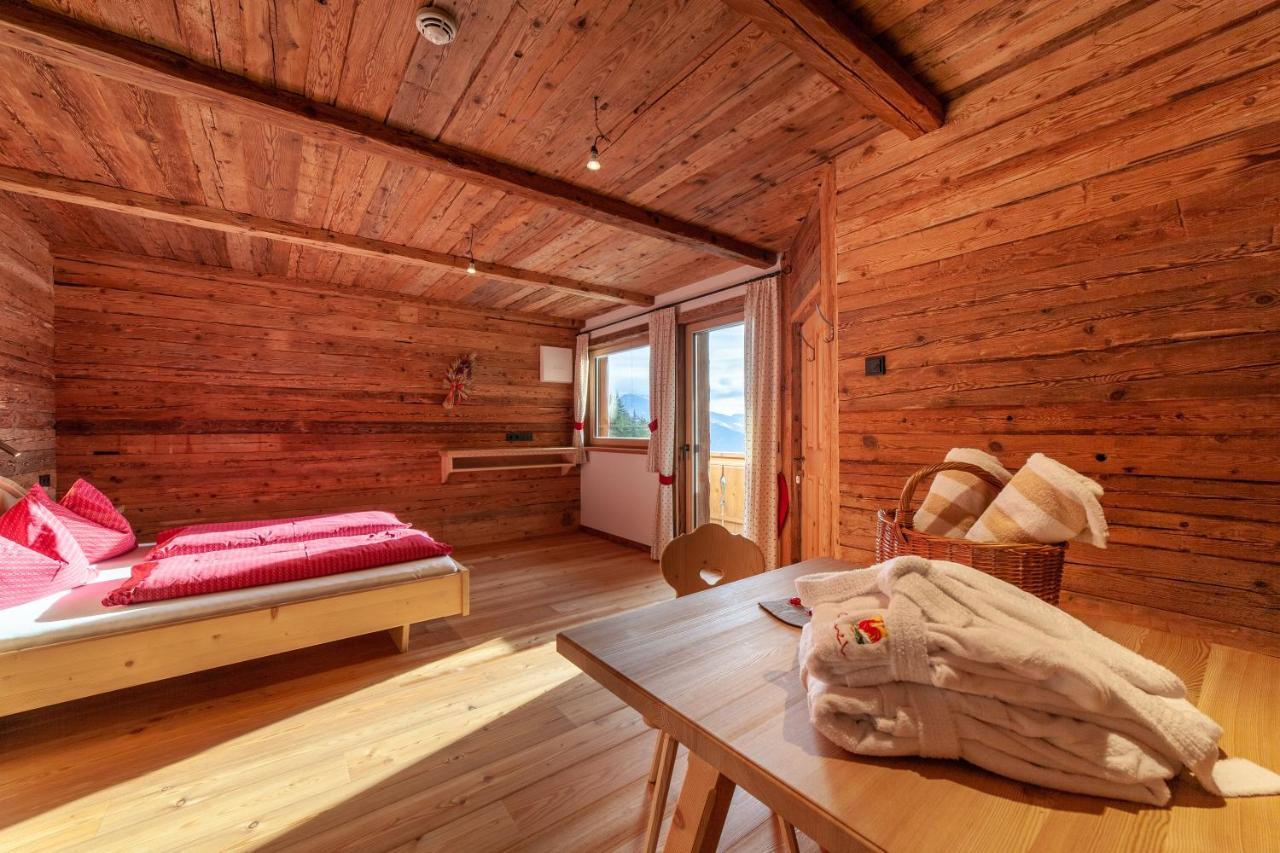 Glinzhof Mountain Natur Resort Agriturismo Сан-Кандидо Экстерьер фото